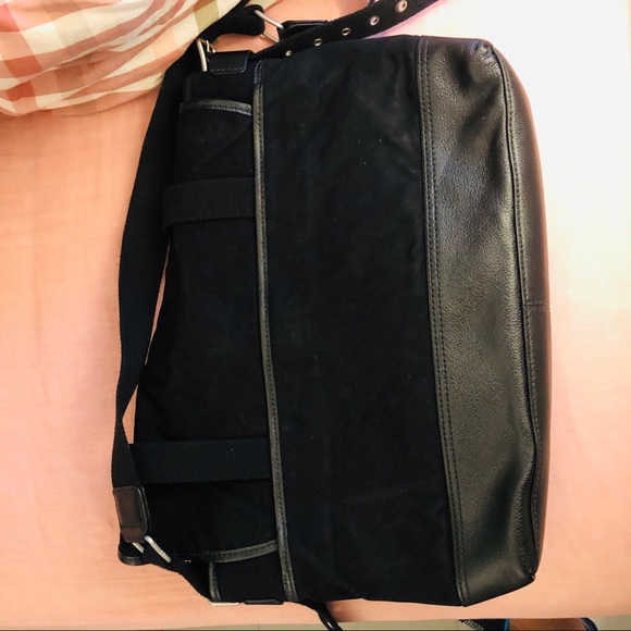 Lacoste - Picture 3 of 8